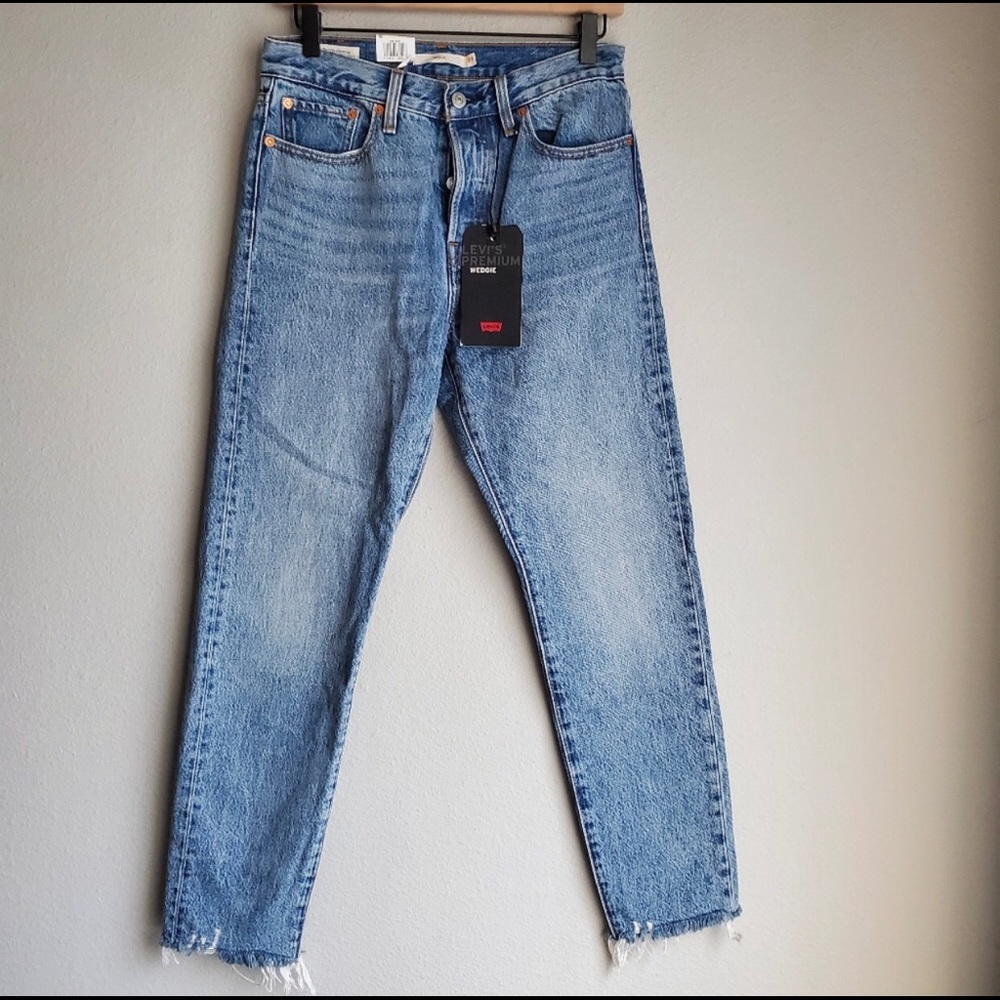 NWT Levi’s Wedgie Fit Jeans 27 W